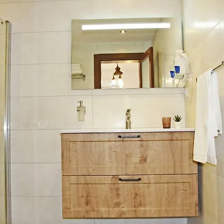 Hotel Tas Konak Eski 2*